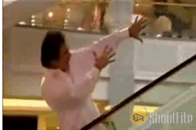 David Copperfield Goes to the Mall